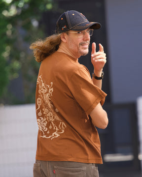 T-shirt Hyakki Yagyō – Brun