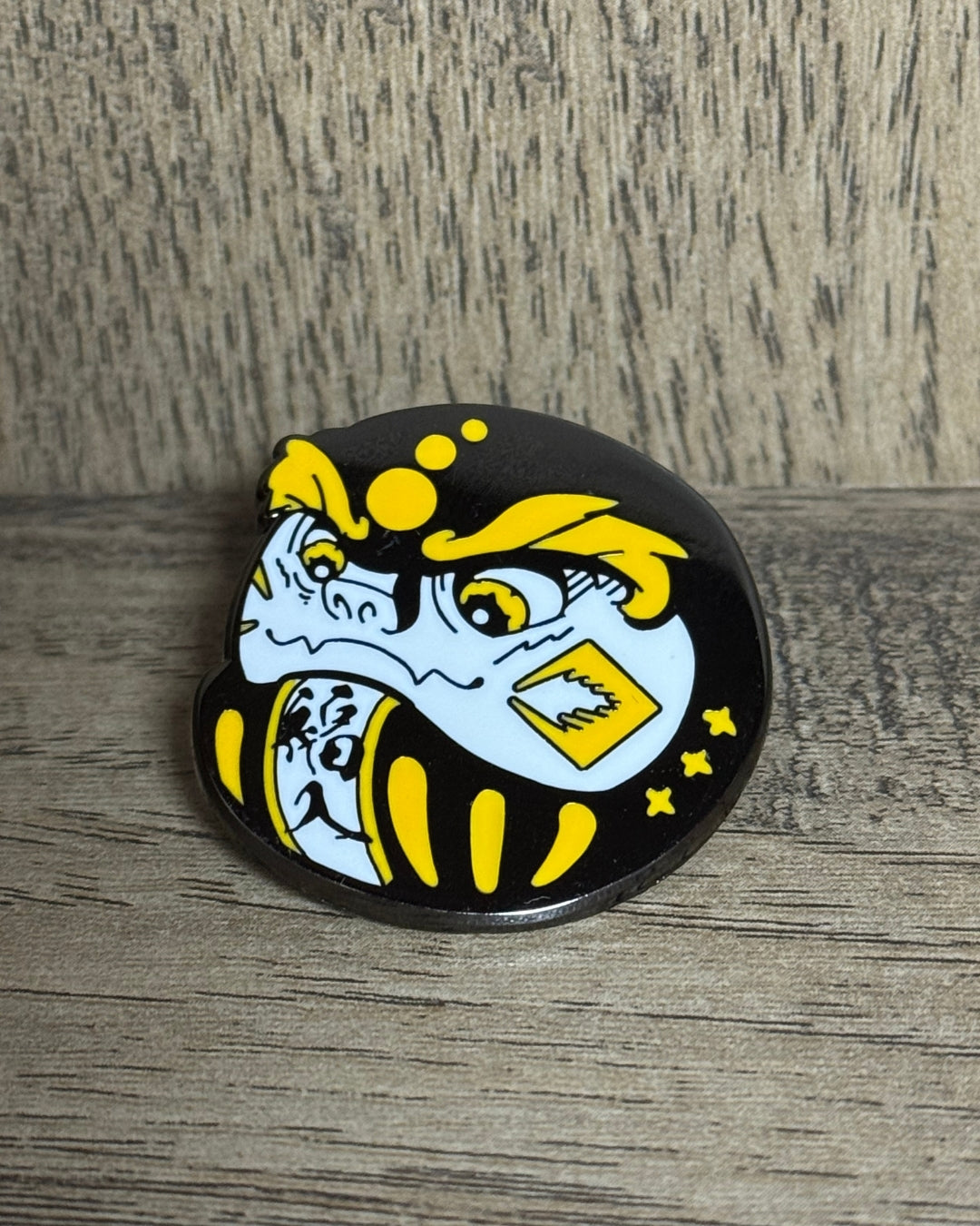 Pin's Daruma
