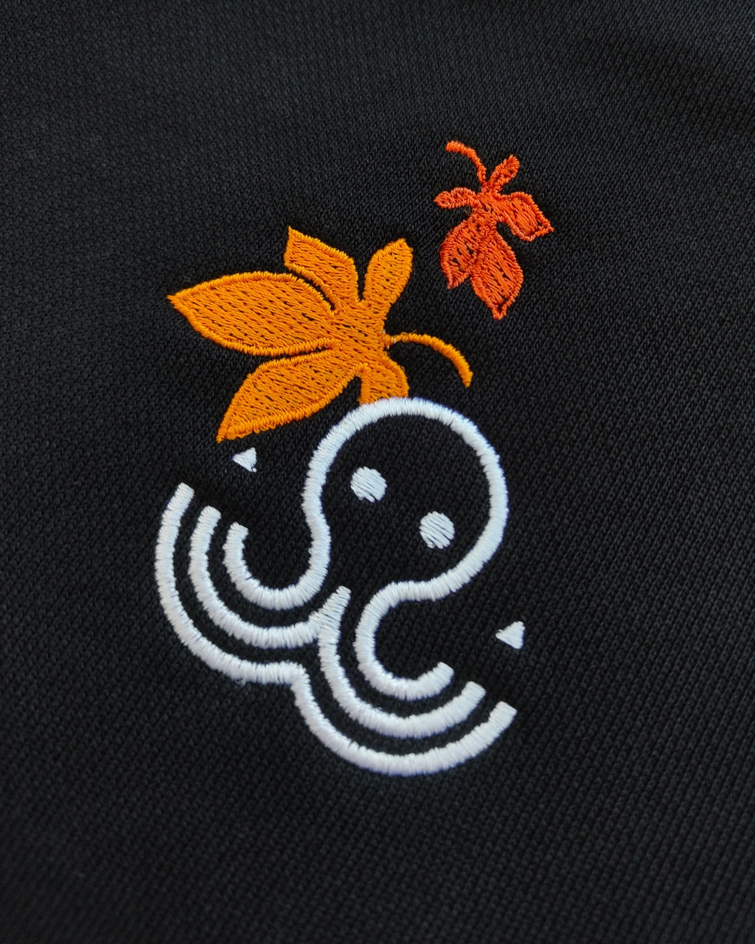 Hoodie Momiji - Black [Concours - 6 Participations]