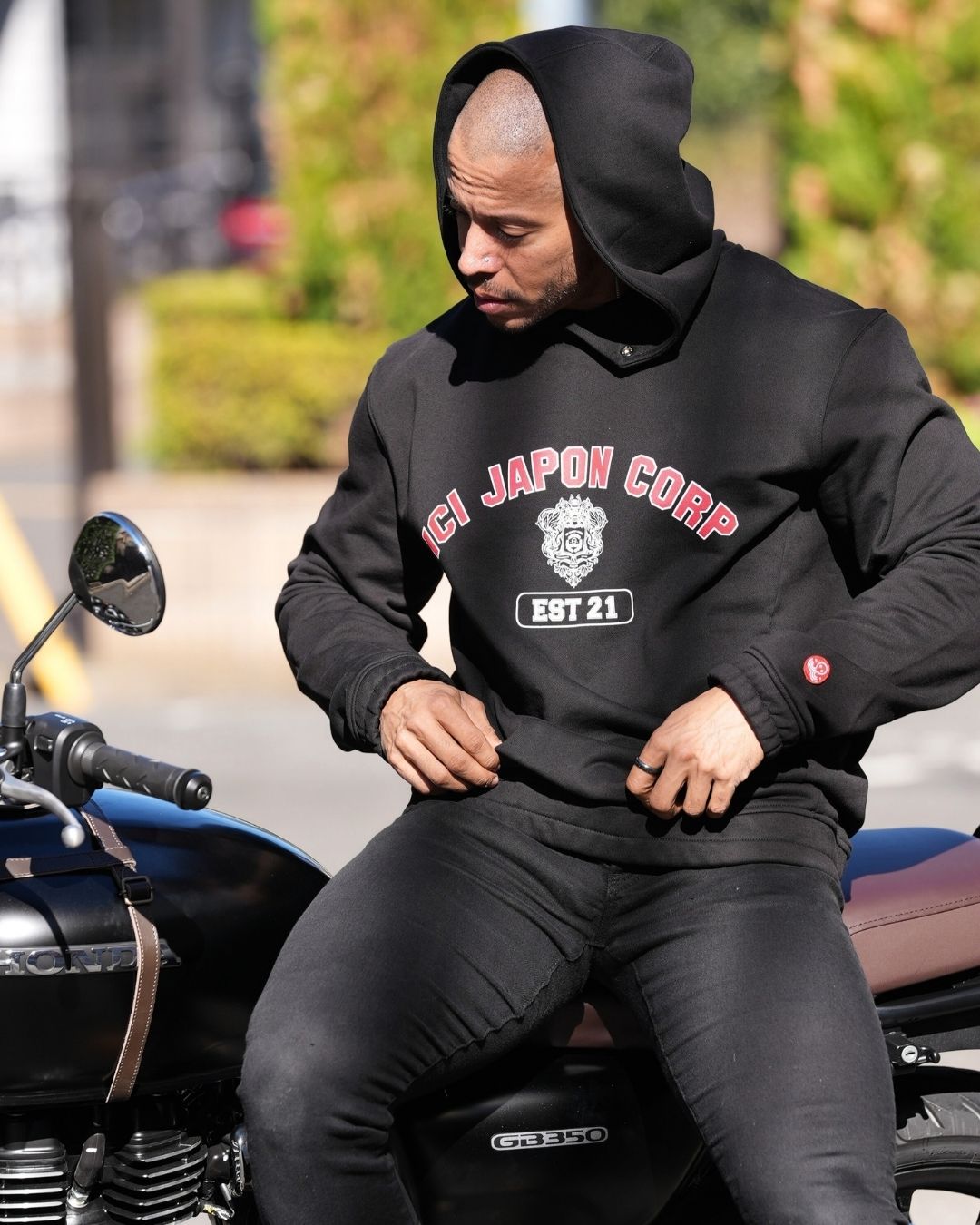 Hoodie Neo Samourai Noir - NOUVELLE COUPE