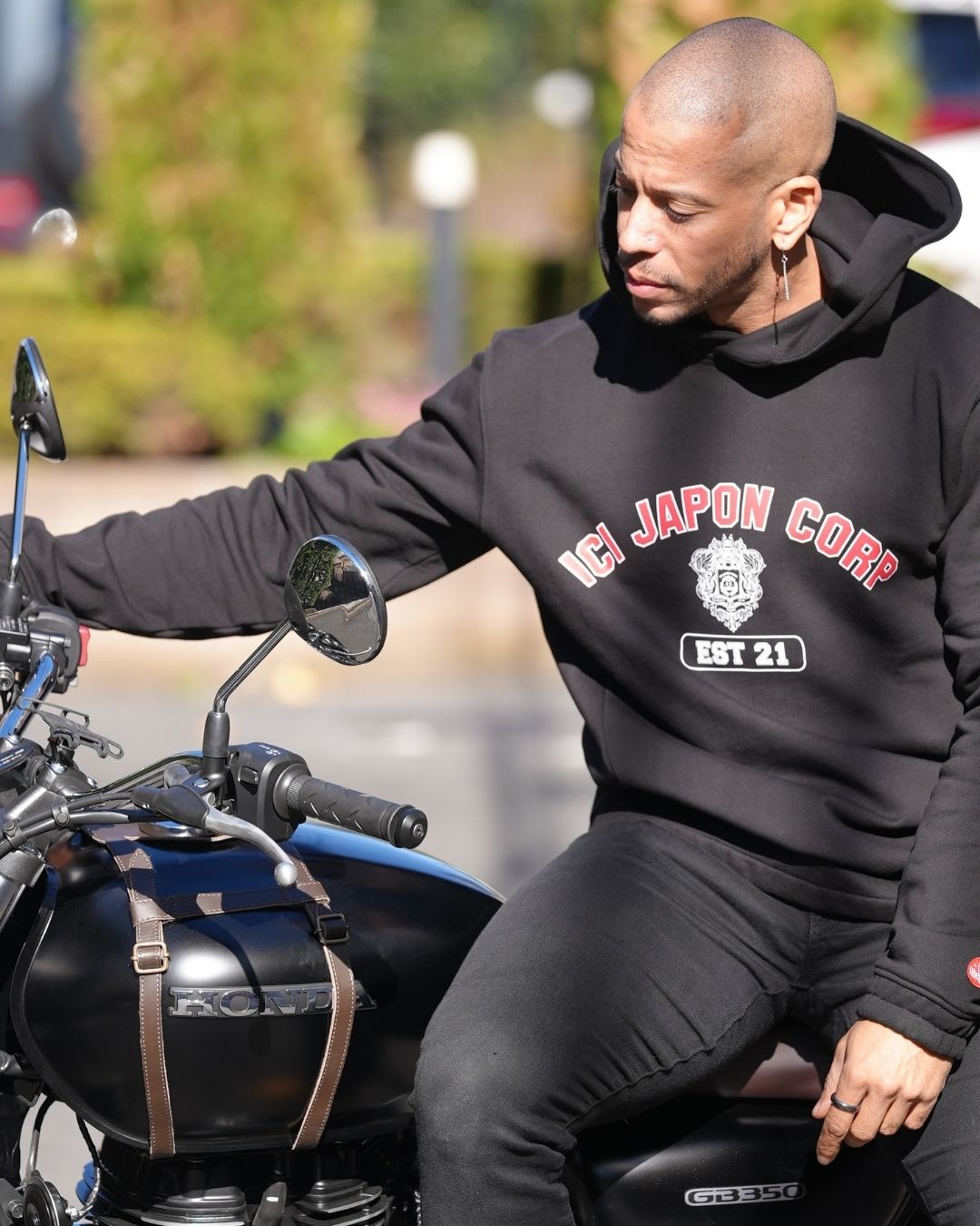 Hoodie Neo Samourai Noir - NOUVELLE COUPE